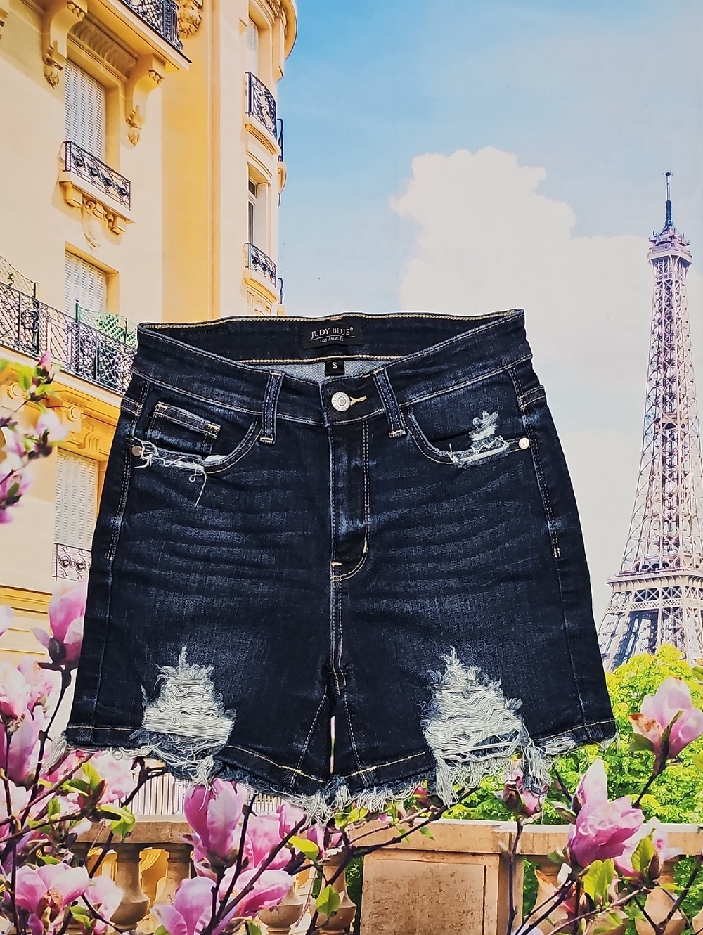 Judy Blue Distressed Denim Shorts Size Small